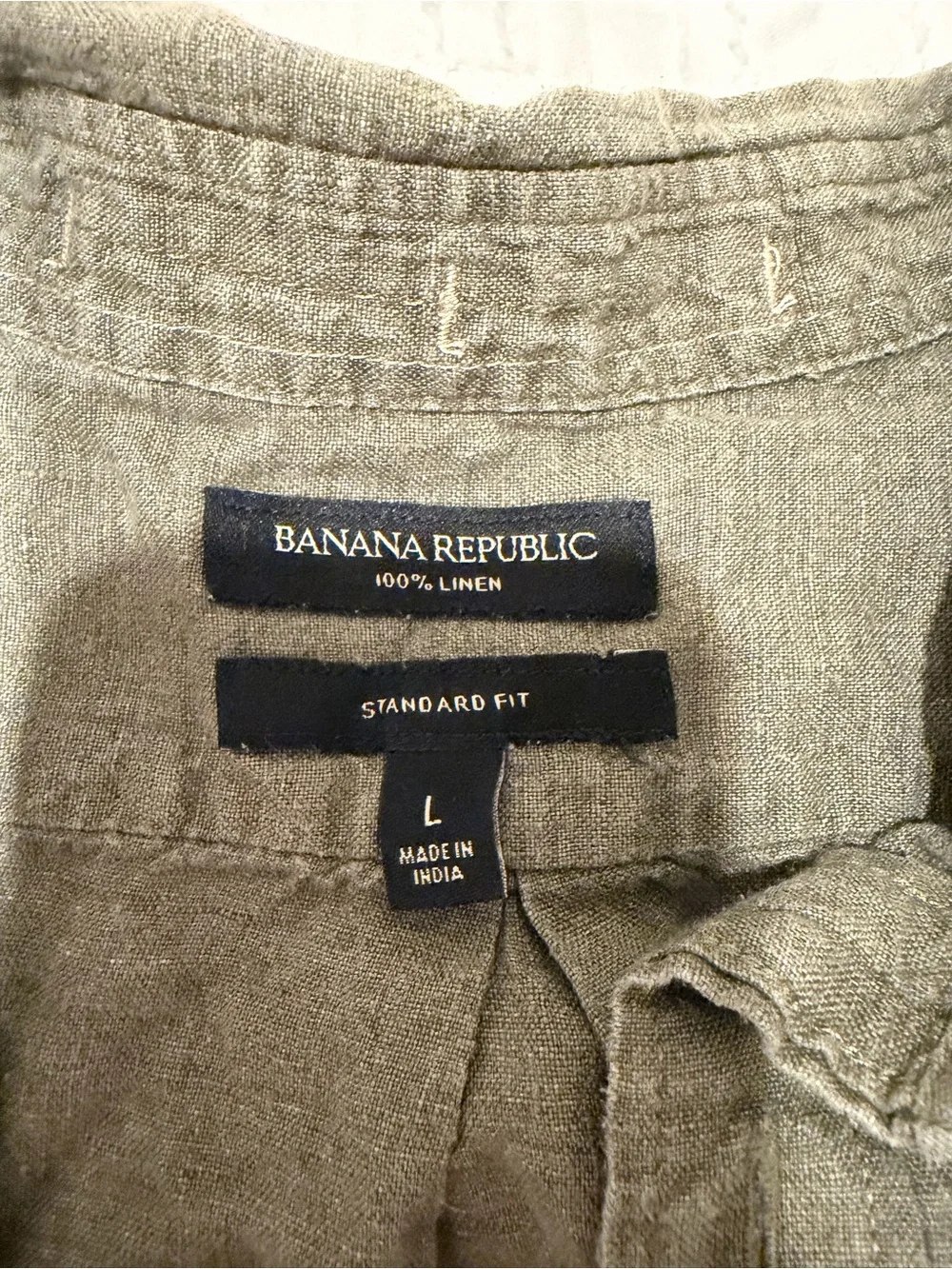 Banana Republic Olive Button-Down Long Sleeve Shirt
